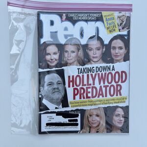 People Magazine October 30 2017 Taking Down A Hollywood Predator - Anna Faris